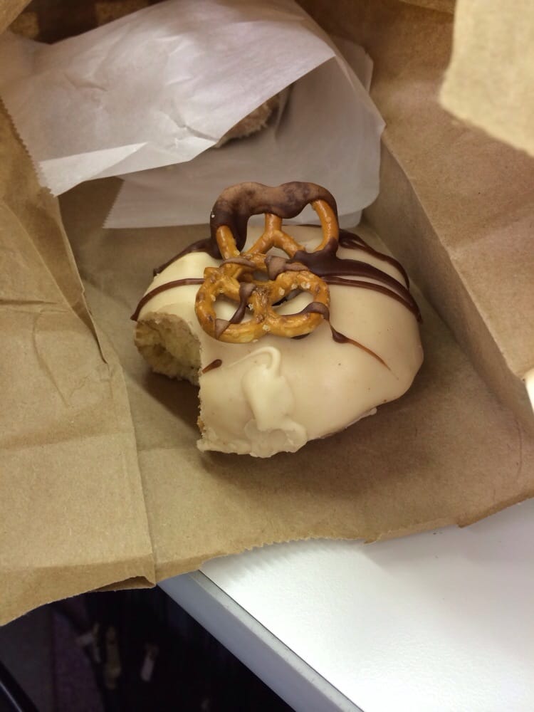 "Peanut Butter Chocolate Pretzel" (Photo By: Jennifer T./Yelp)